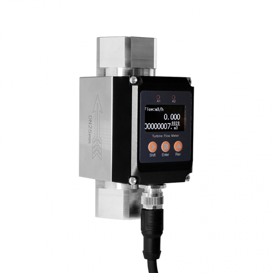 small-diameter liquid turbine flow meter